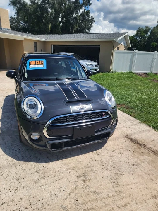 2017 Mini Mini 3rd Gen - Image 9 of 10