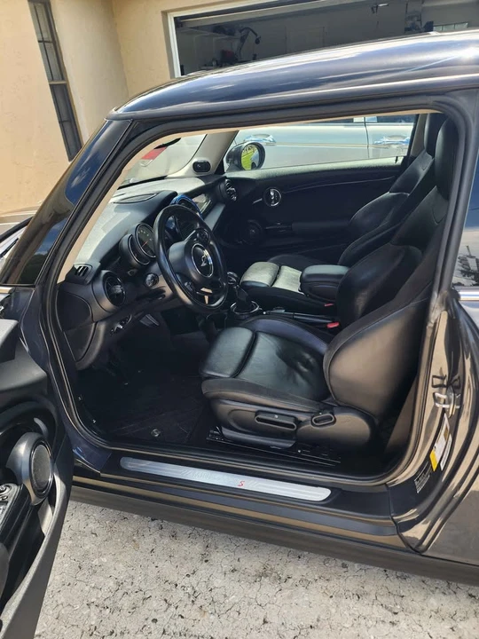 2017 Mini Mini 3rd Gen - Image 6 of 10