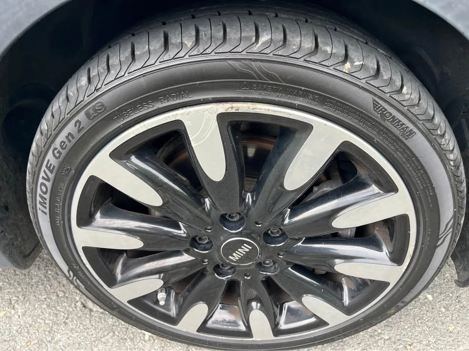 2017 Mini Mini 3rd Gen - Image 8 of 19