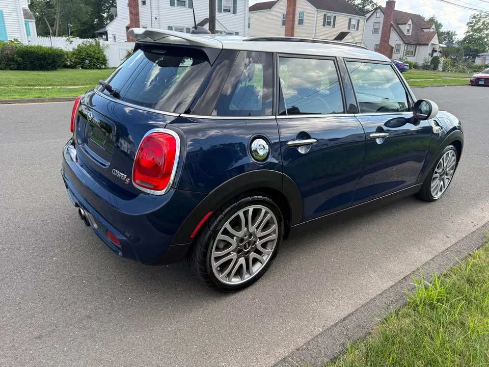 2017 Mini Mini 3rd Gen - Image 4 of 10