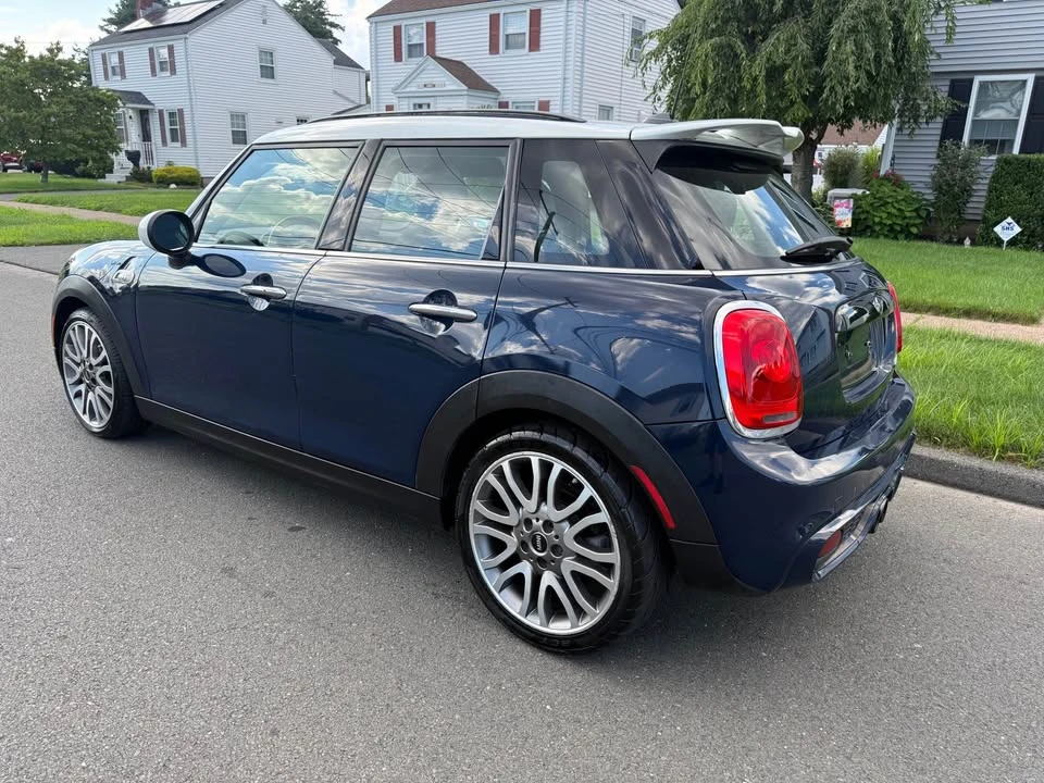 2017 Mini Mini 3rd Gen - Image 3 of 10