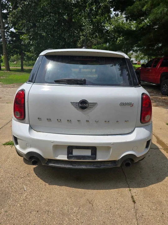 2017 Mini Mini 3rd Gen - Image 4 of 16