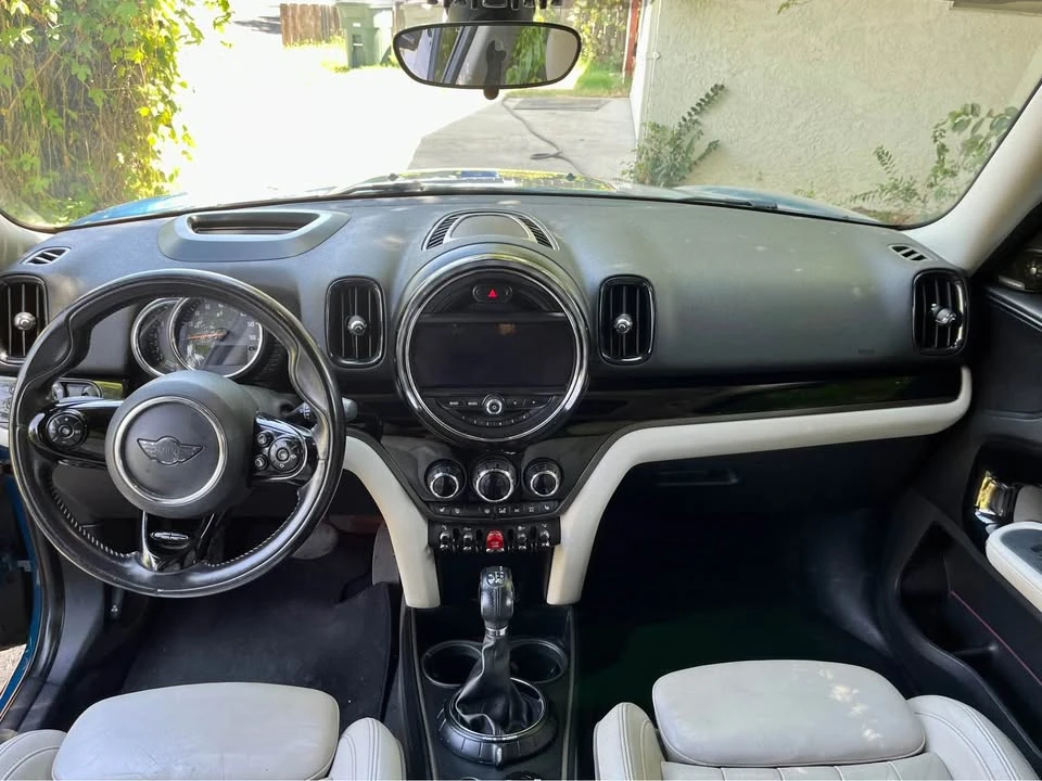 2017 Mini Mini 3rd Gen - Image 9 of 13