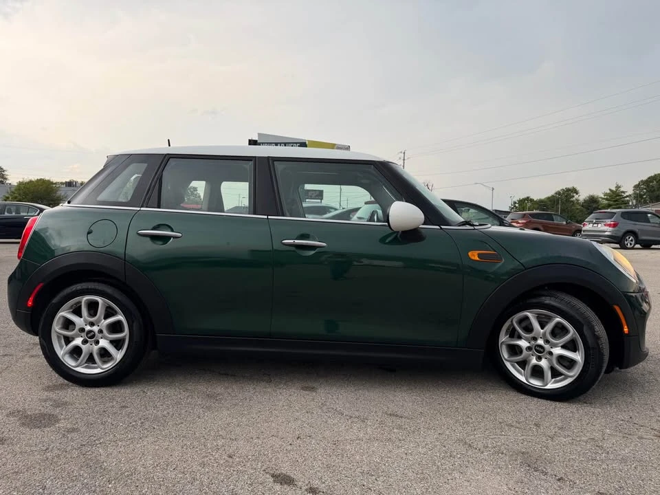 2017 Mini Mini 3rd Gen - Image 8 of 17