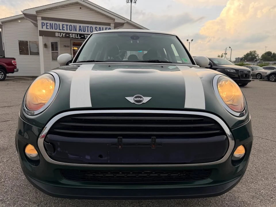 2017 Mini Mini 3rd Gen - Image 2 of 17