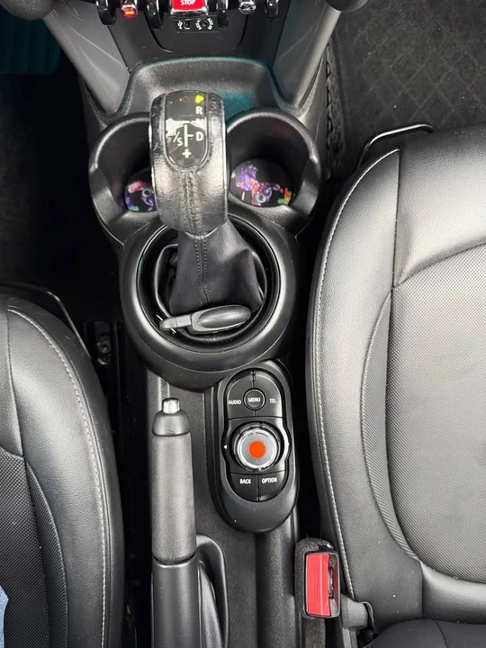 2017 Mini Mini 3rd Gen - Image 16 of 17