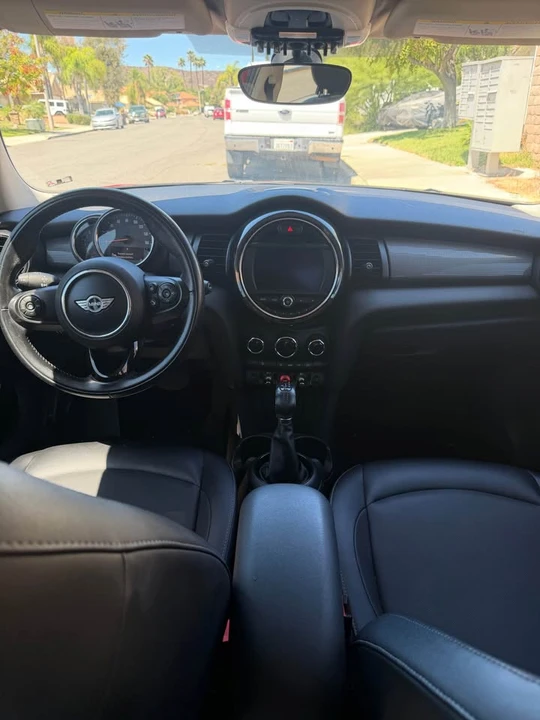 2017 Mini Mini 3rd Gen - Image 9 of 10