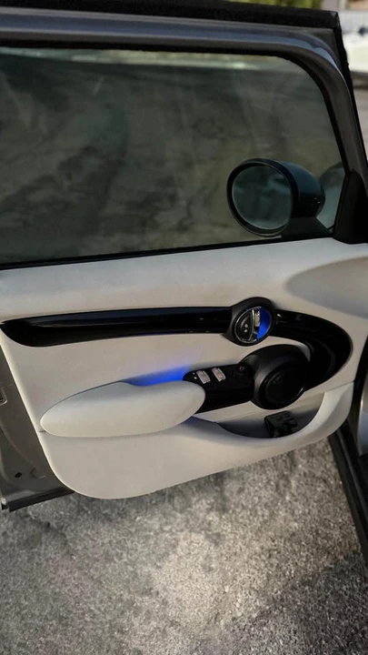 2017 Mini Mini 3rd Gen - Image 5 of 6