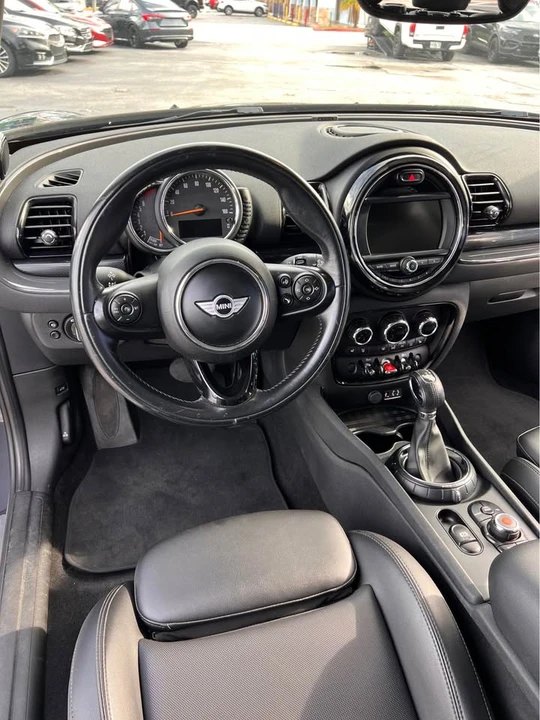 2017 Mini Mini 3rd Gen - Image 14 of 17