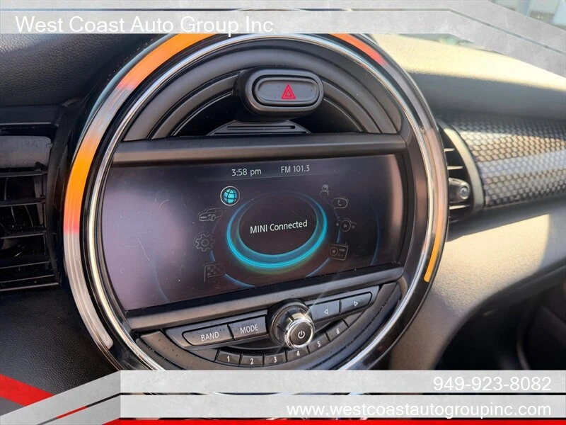 2017 Mini Mini Cooper S 3rd Gen - Image 19 of 20