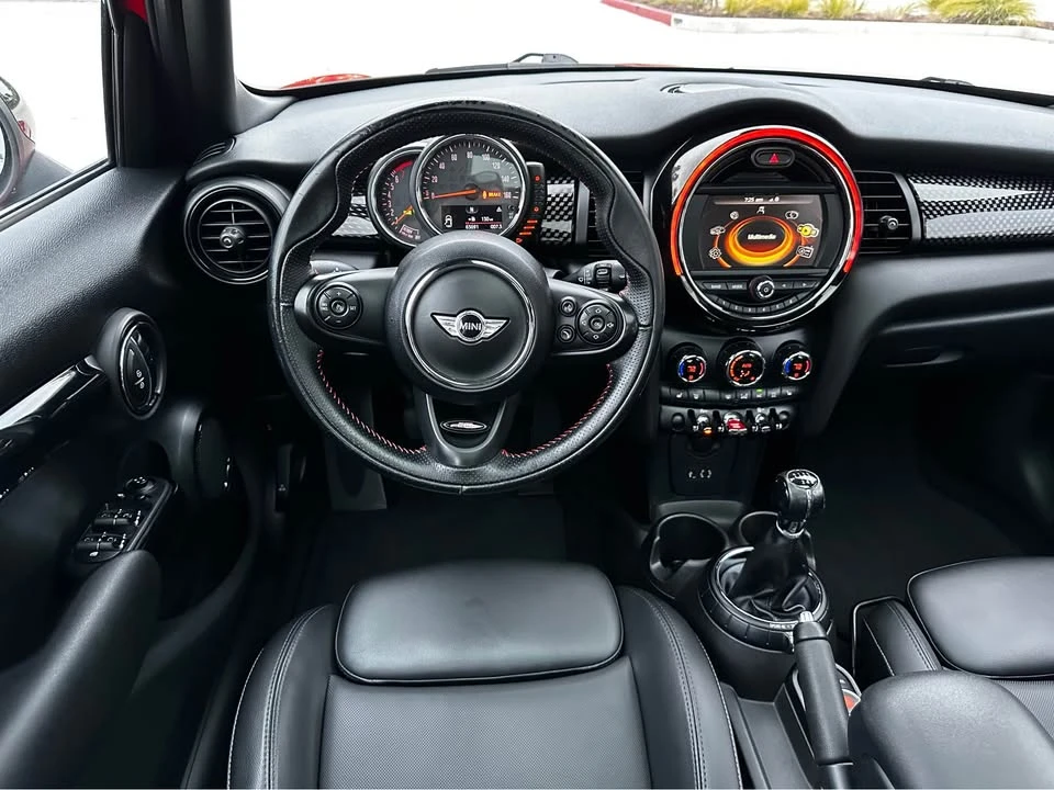 2017 Mini Modern Mini - Image 13 of 20