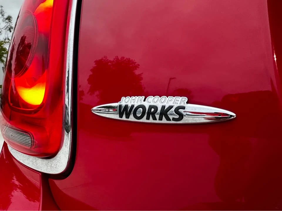 2017 Mini Modern Mini - Image 18 of 20