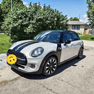 2017 MINI Cooper