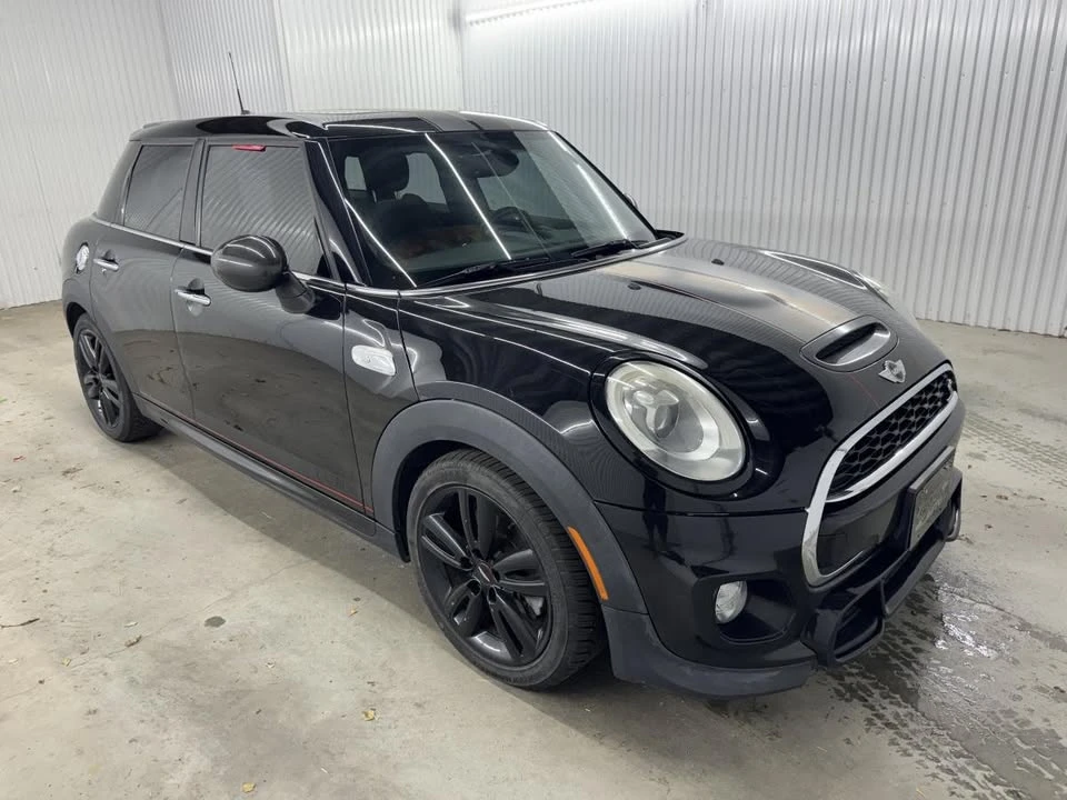 2017 Mini Mini Cooper S 3rd Gen - Image 5 of 20