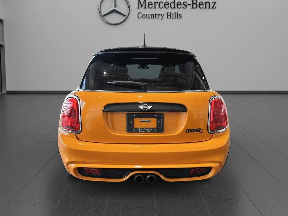 2017 Mini Mini Cooper S 3rd Gen - Image 5 of 19