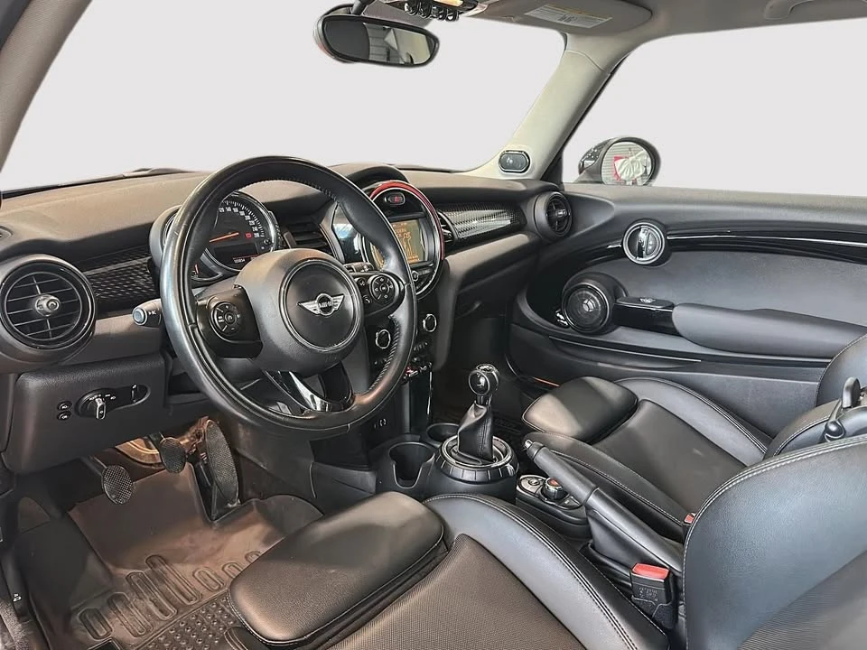 2017 Mini Mini Cooper S 3rd Gen - Image 10 of 19