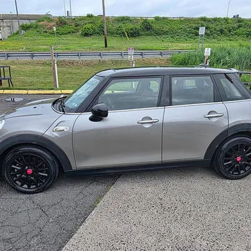 2017 MINI Cooper S 4 Door Hatchback