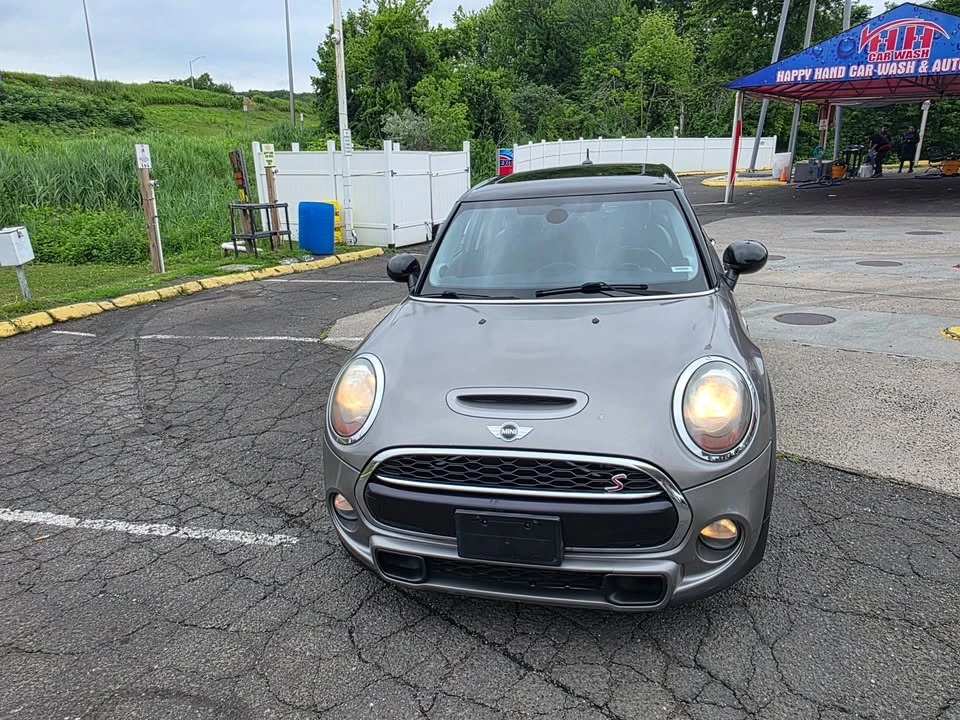 2017 Mini Mini 3rd Gen - Image 2 of 17