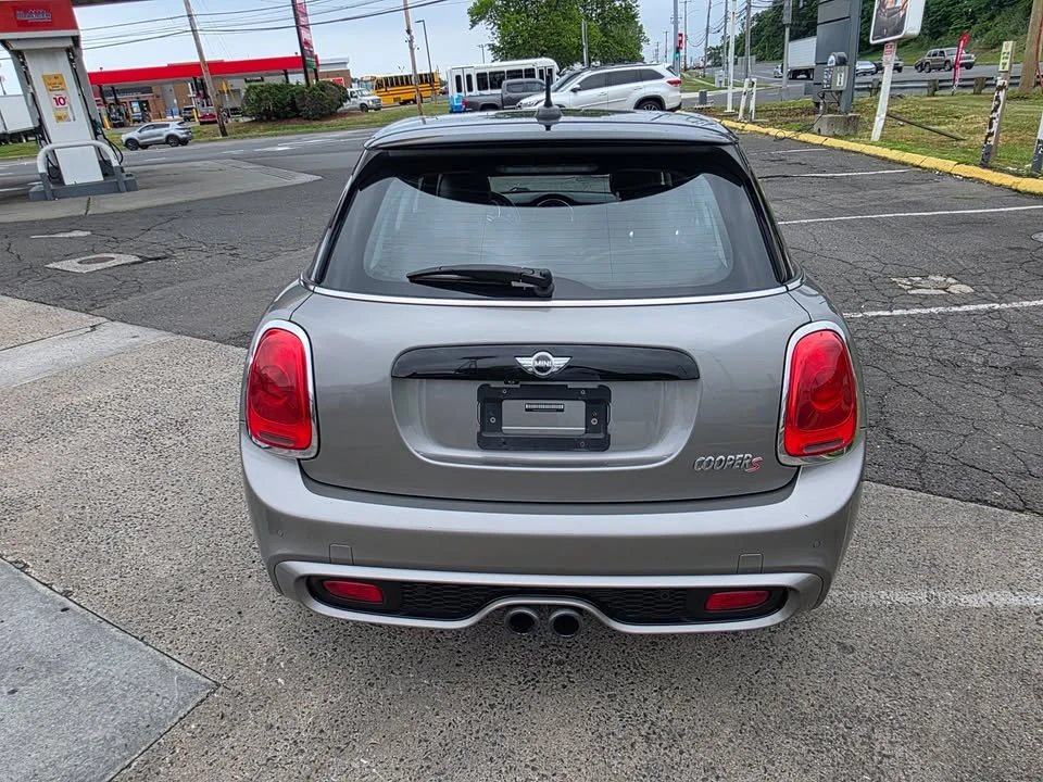 2017 Mini Mini Cooper S 3rd Gen - Image 4 of 17