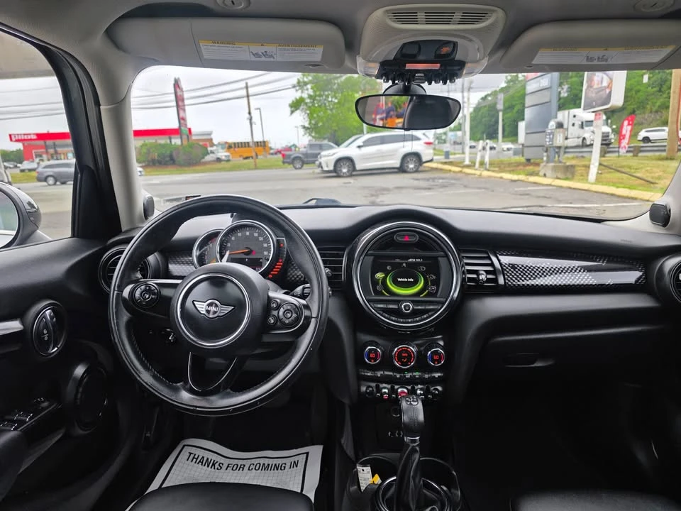 2017 Mini Mini Cooper S 3rd Gen - Image 5 of 17