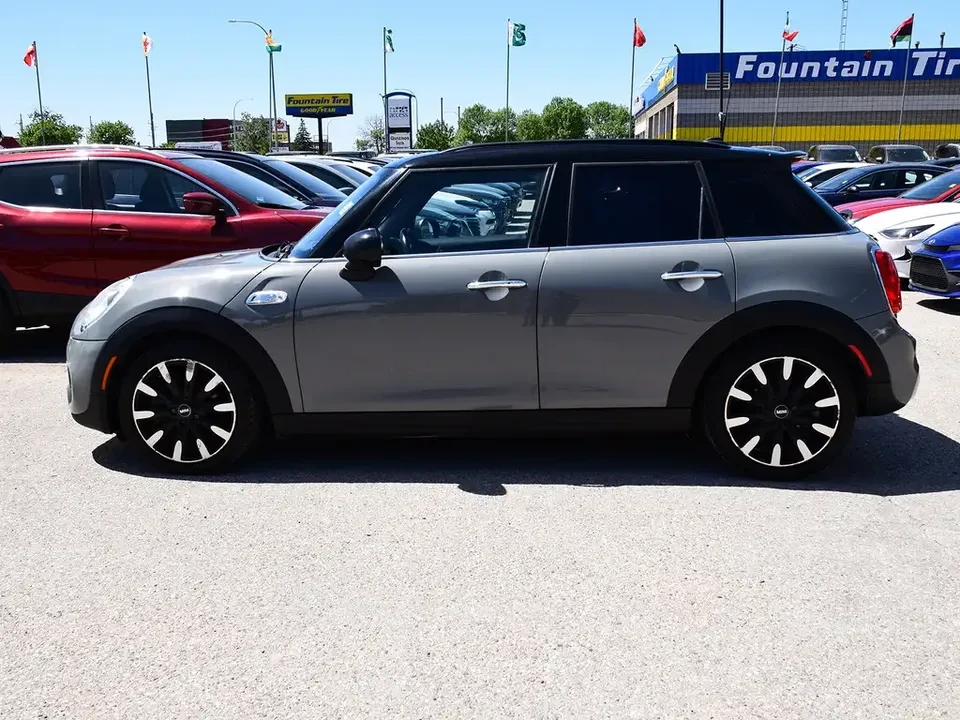 2017 Mini Mini Cooper S 3rd Gen - Image 3 of 16