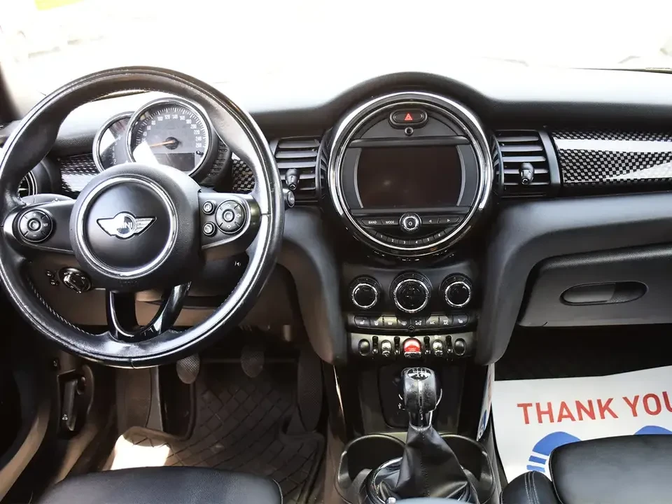 2017 Mini Mini Cooper S 3rd Gen - Image 9 of 16