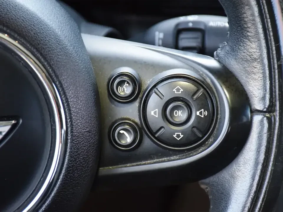 2017 Mini Mini Cooper S 3rd Gen - Image 13 of 16