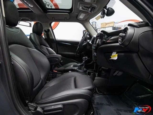 2017 Mini Mini Cooper S 3rd Gen - Image 18 of 20