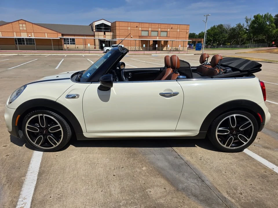 2017 Mini Mini Cooper S 3rd Gen - Image 9 of 20