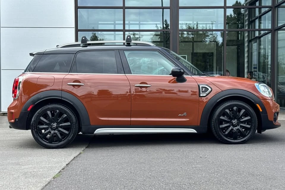 2017 Mini Countryman 2nd Gen - Image 2 of 20