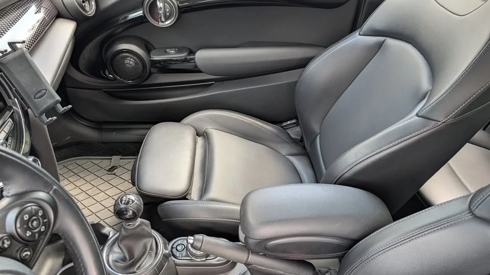 2017 Mini Mini Cooper S 3rd Gen - Image 9 of 19