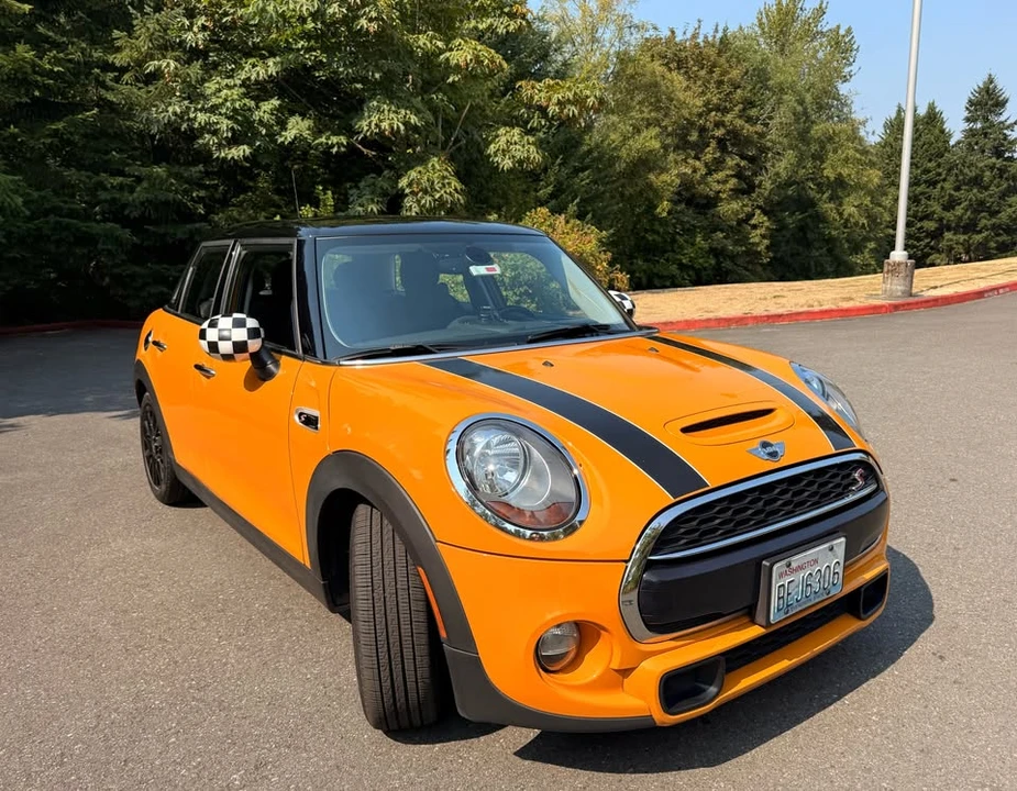2017 Mini Mini 3rd Gen - Image 3 of 20