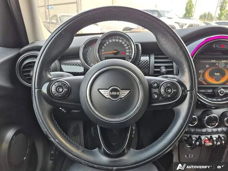 2017 Mini Mini Cooper S 3rd Gen - Image 7 of 10