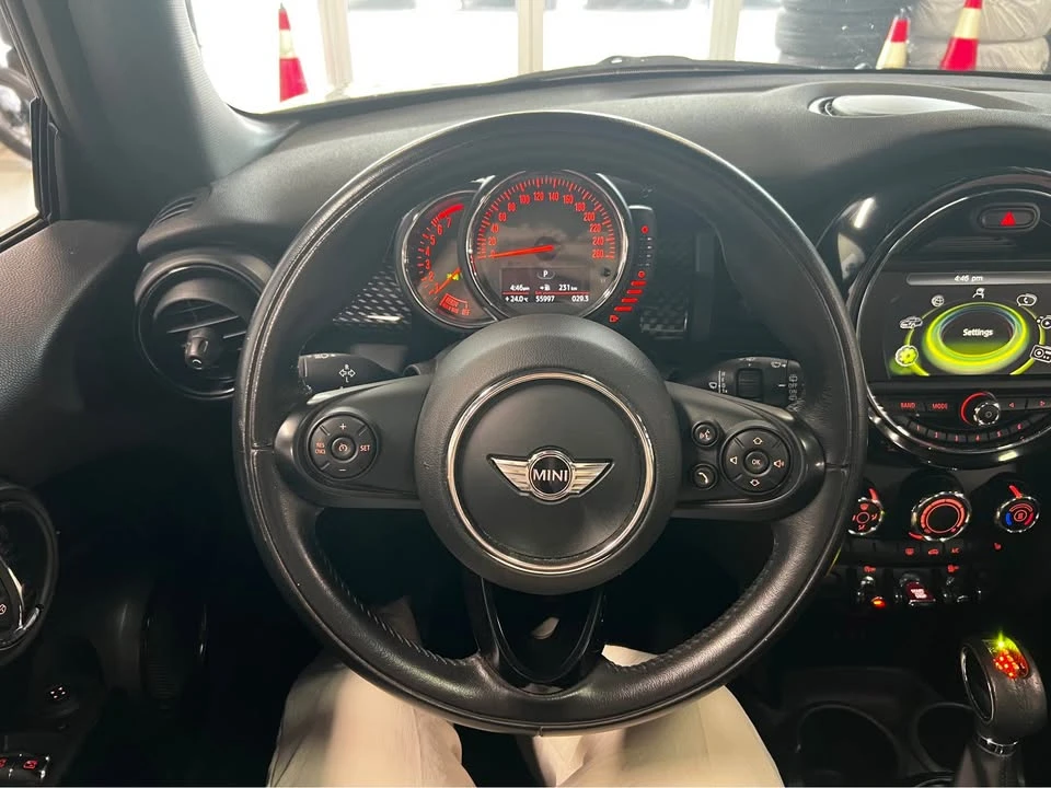 2017 Mini Mini Cooper S 3rd Gen - Image 10 of 17