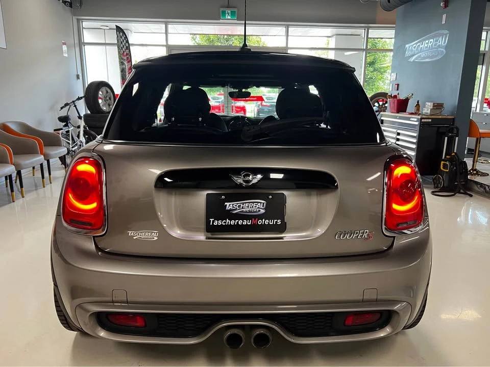 2017 Mini Mini Cooper S 3rd Gen - Image 6 of 17