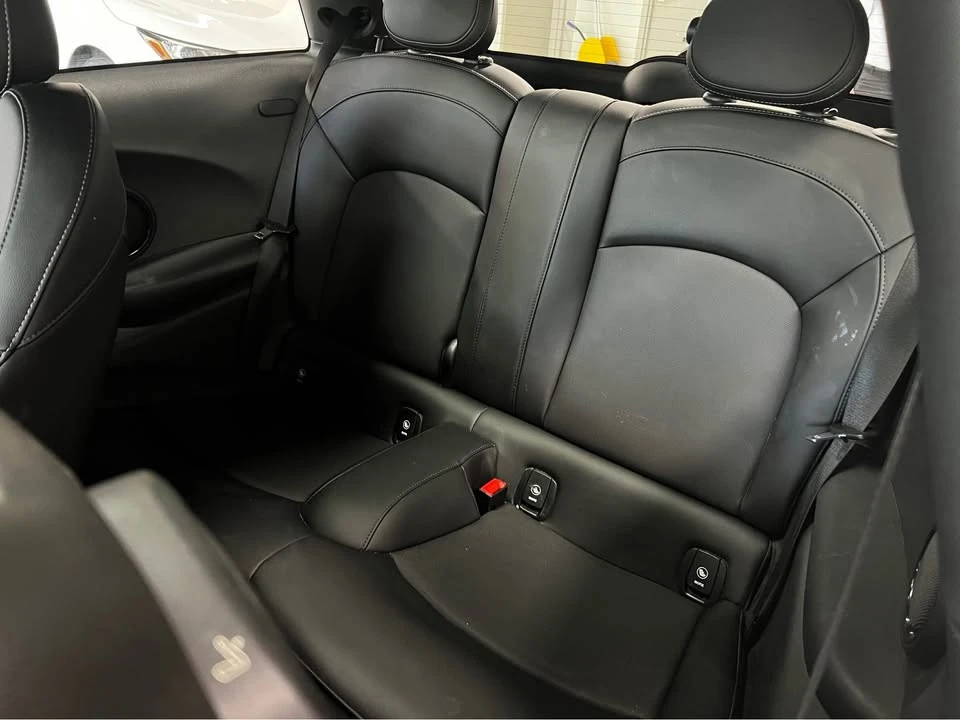 2017 Mini Mini Cooper S 3rd Gen - Image 16 of 17