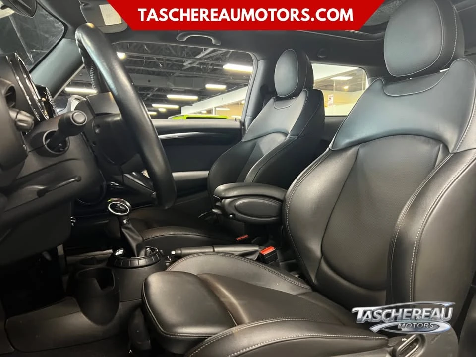 2017 Mini Mini Cooper S 3rd Gen - Image 15 of 17