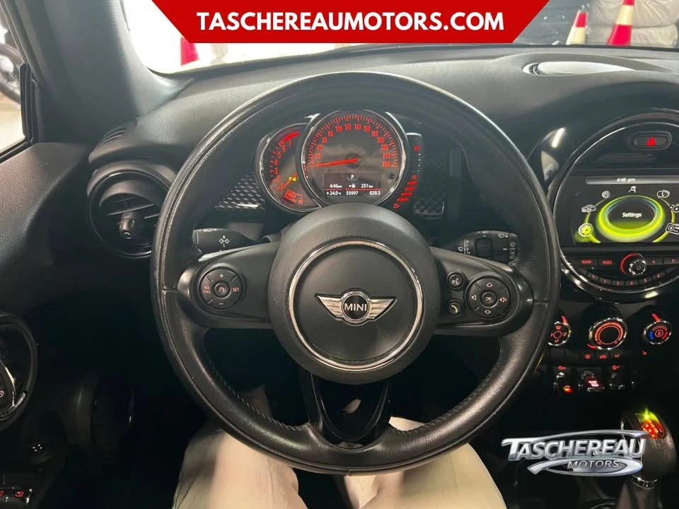 2017 Mini Mini Cooper S 3rd Gen - Image 10 of 17
