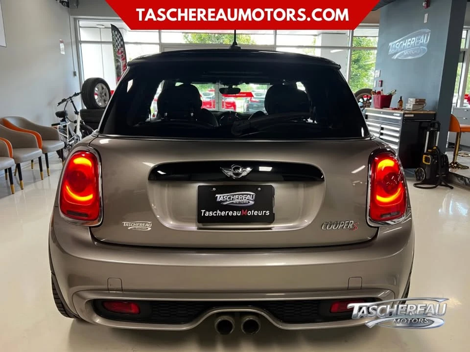 2017 Mini Mini Cooper S 3rd Gen - Image 6 of 17