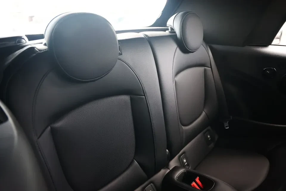2017 Mini Mini Cooper S 3rd Gen - Image 13 of 13