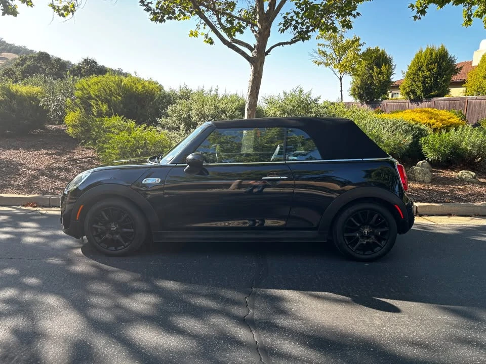 2017 Mini Mini Cooper S 3rd Gen - Image 2 of 20
