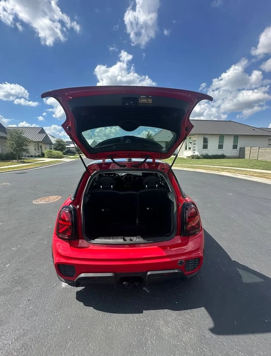 2017 Mini Mini Cooper S 3rd Gen - Image 8 of 14