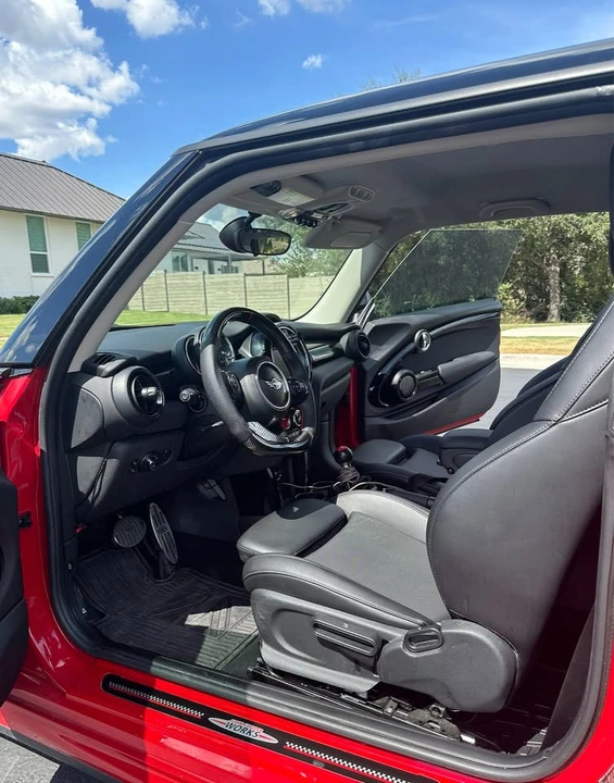2017 Mini Mini Cooper S 3rd Gen - Image 9 of 14