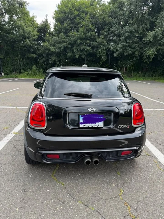 2017 Mini Mini Cooper S 3rd Gen - Image 4 of 15