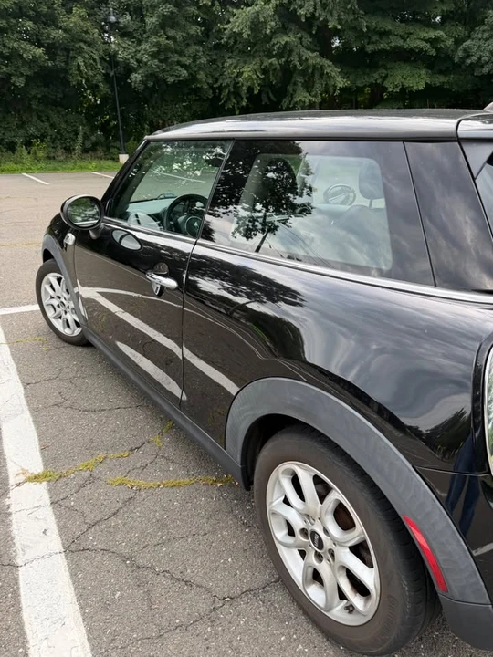 2017 Mini Mini Cooper S 3rd Gen - Image 3 of 15