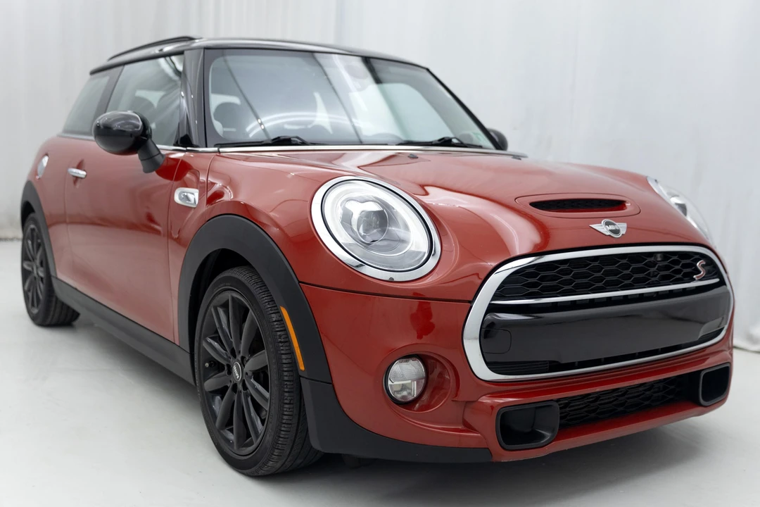 2017 Mini Mini Cooper S 3rd Gen - Image 29 of 31