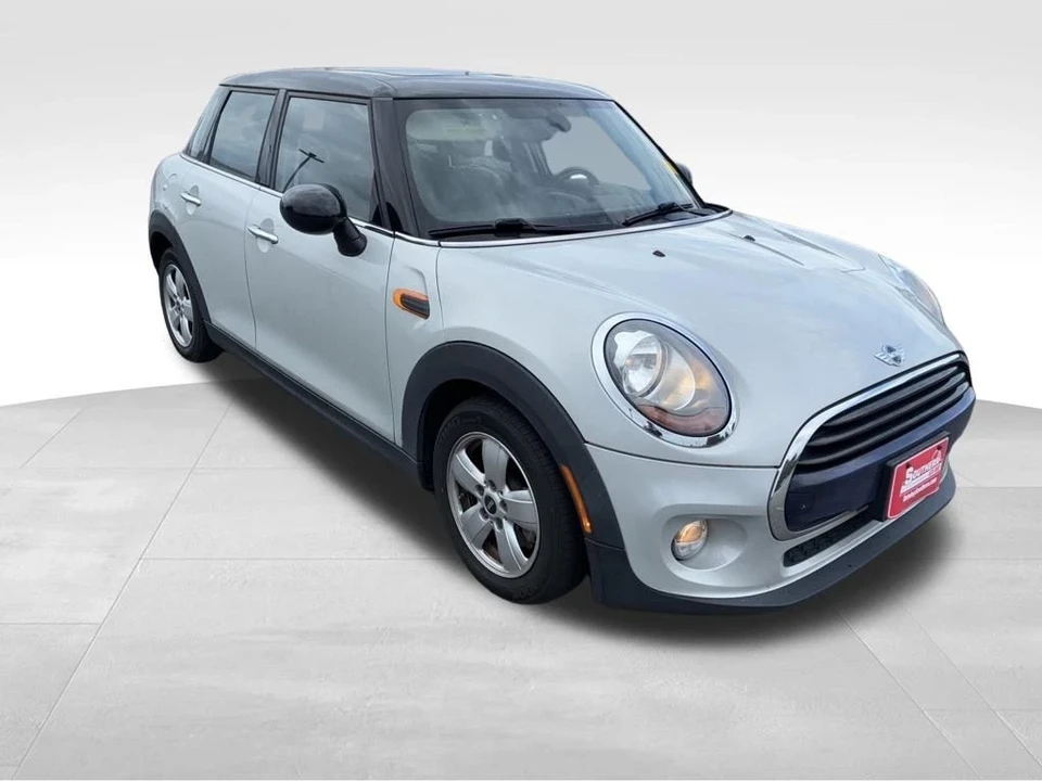 2017 Mini Mini 3rd Gen - Image 8 of 12