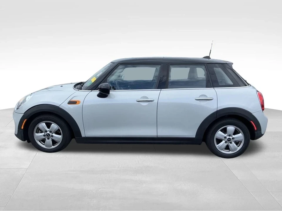 2017 Mini Mini 3rd Gen - Image 2 of 12