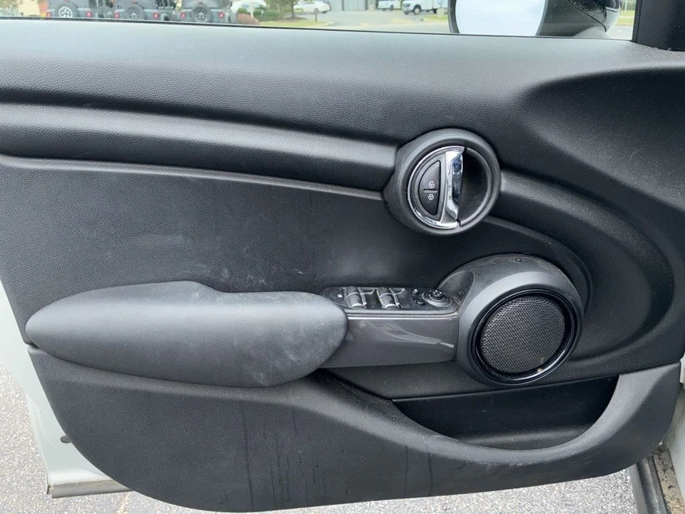 2017 Mini Mini 3rd Gen - Image 11 of 12