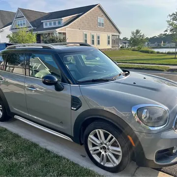2017 MINI Countryman Cooper ALL4 Hatchback 4D